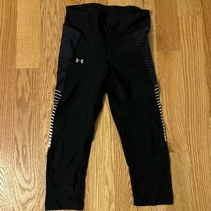 Under Armour cropped leggings